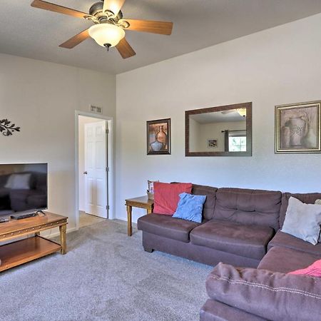 Rustic Retreat Moab Townhome With Grill And Fire Pit Exterior foto