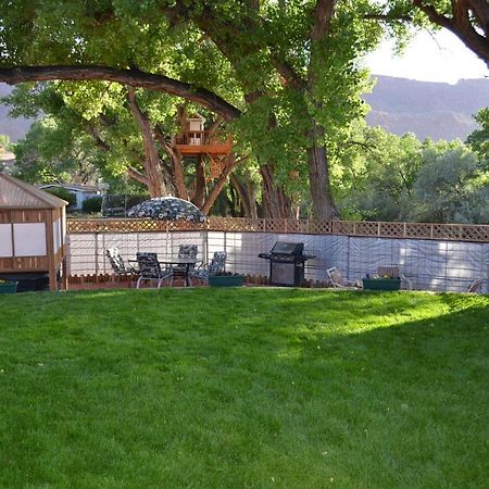Rustic Retreat Moab Townhome With Grill And Fire Pit Exterior foto