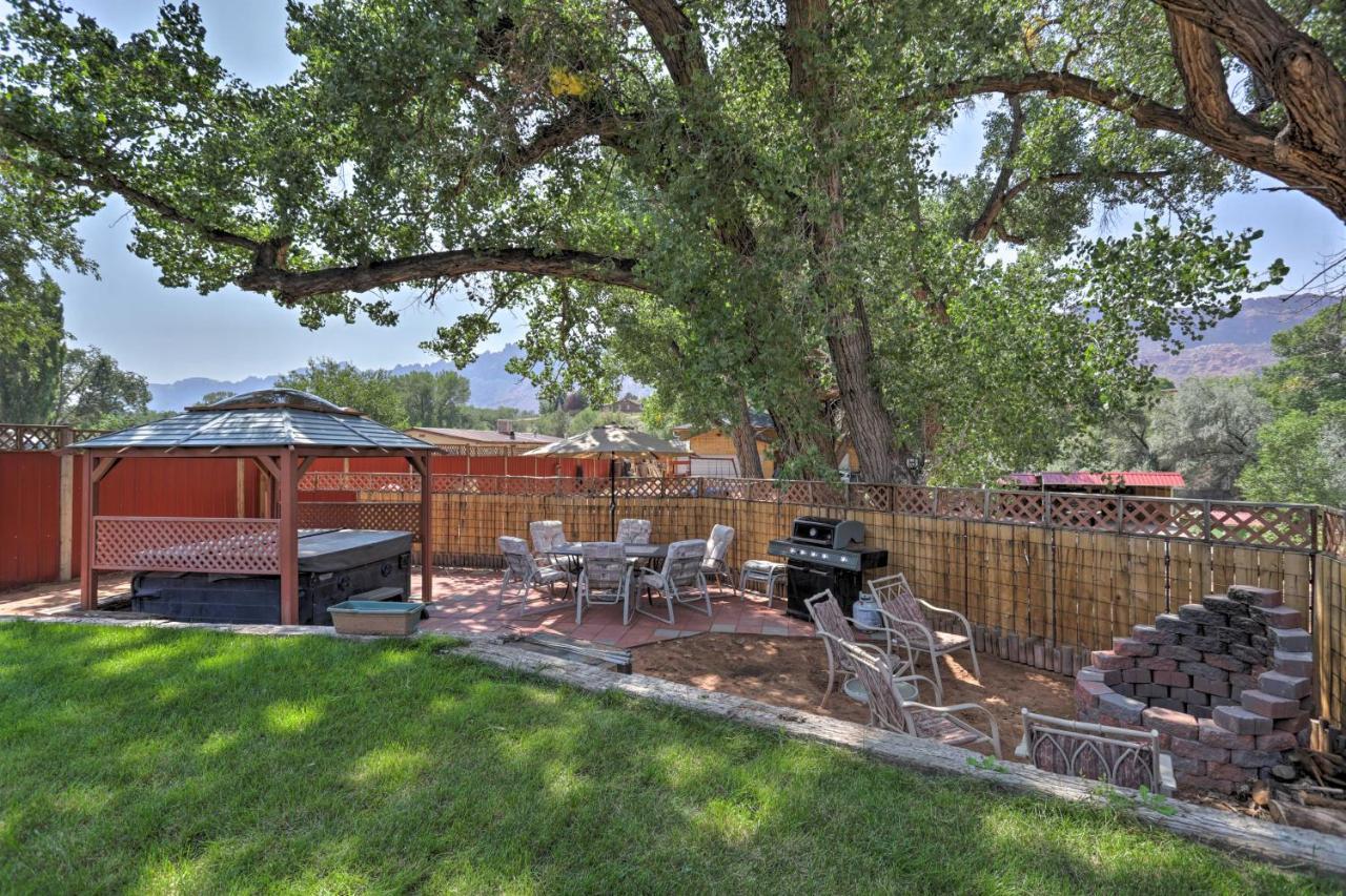 Rustic Retreat Moab Townhome With Grill And Fire Pit Exterior foto